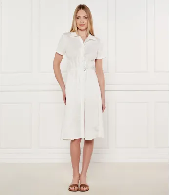 Robe avec ceinture